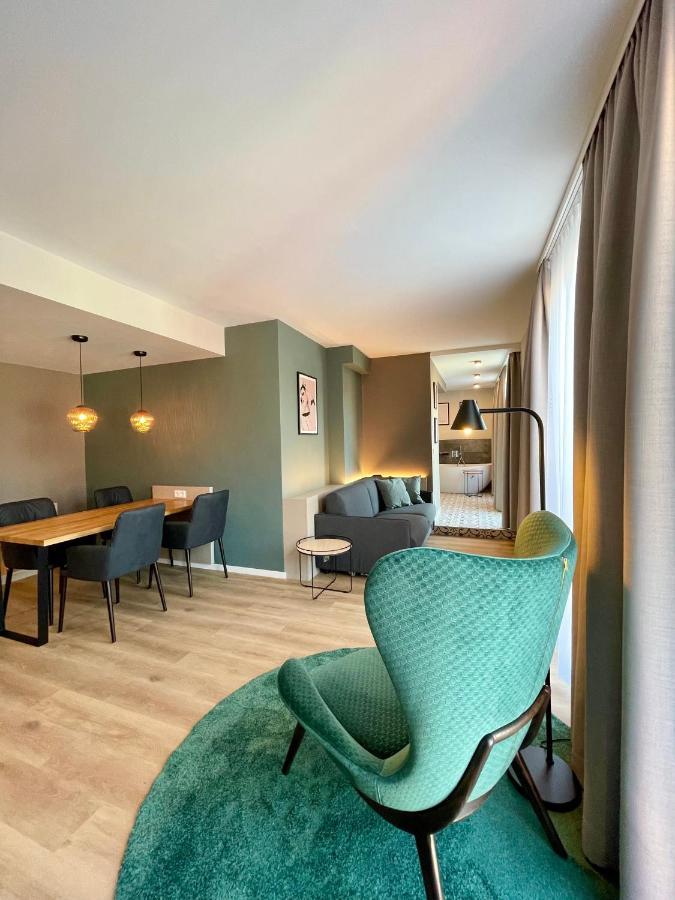 Apartment mit Terrasse