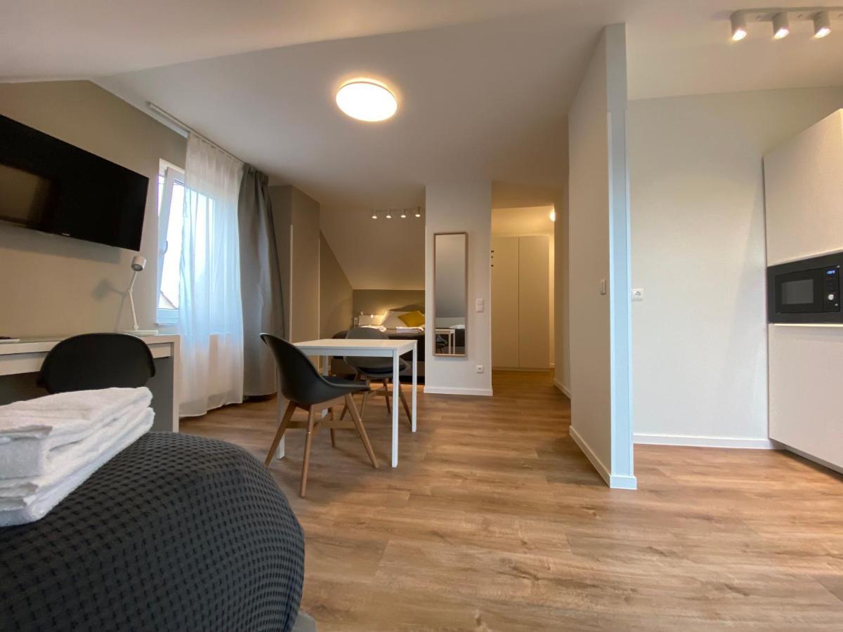 Dreibettzimmer mit eigenem Bad