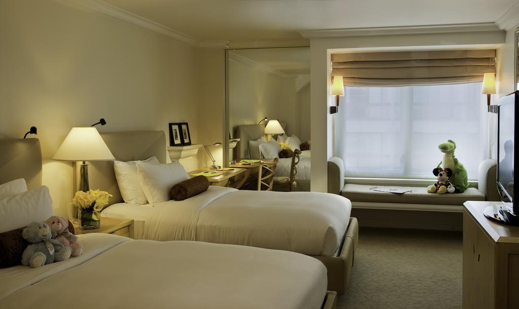 Deluxe Doppelzimmer mit 2 Doppelbetten
