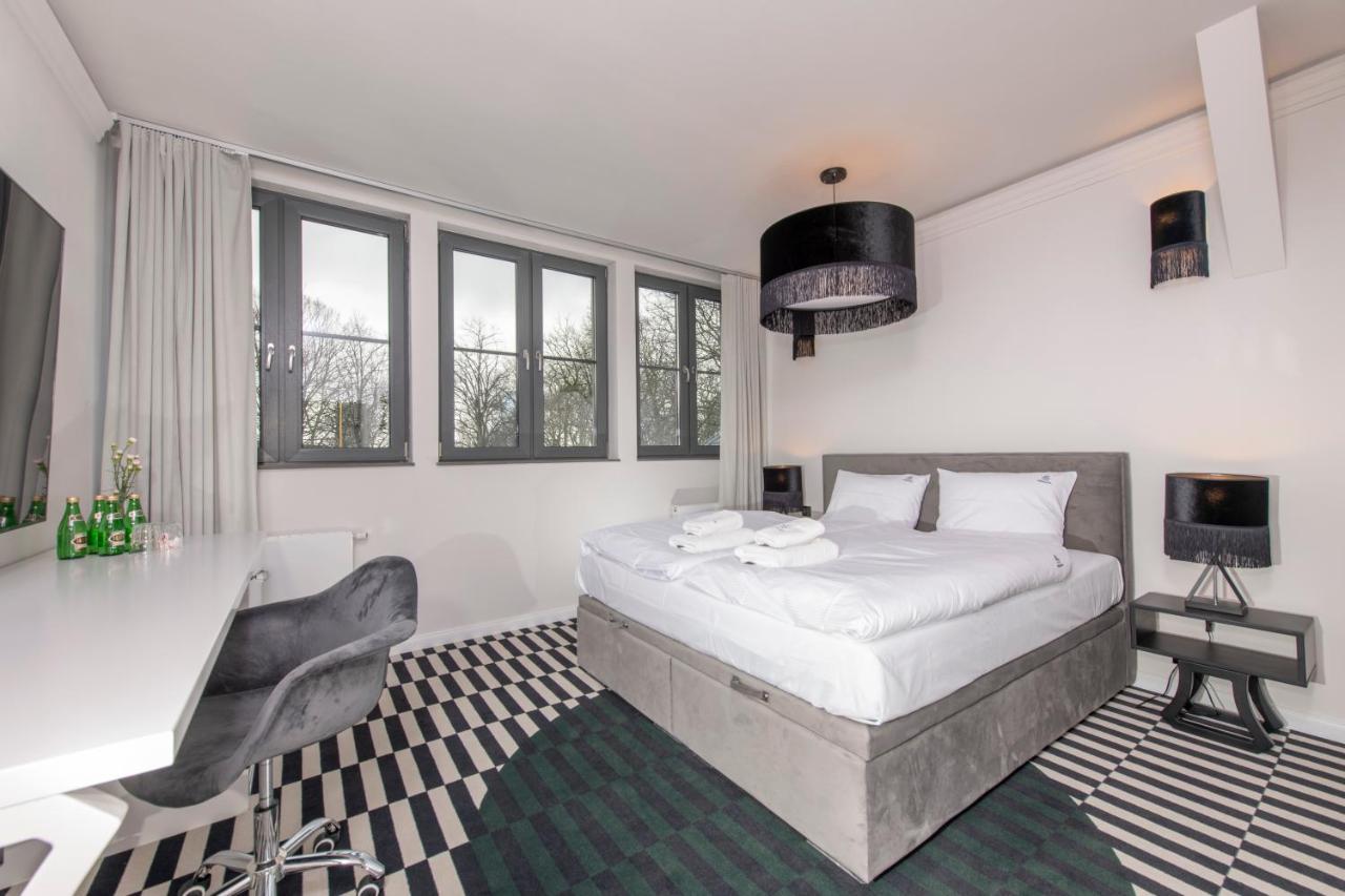 APARTAMENT 302
