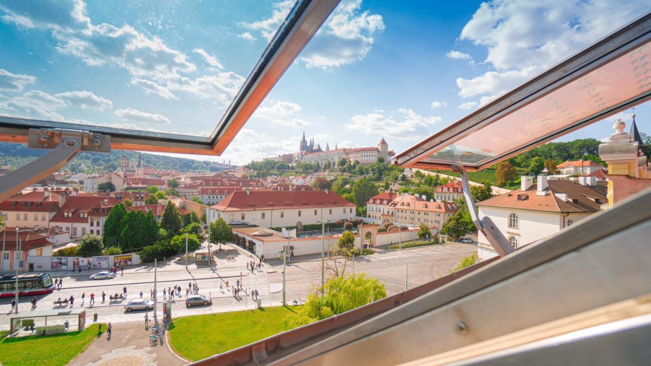 Suite mit Blick auf die Prager Burg