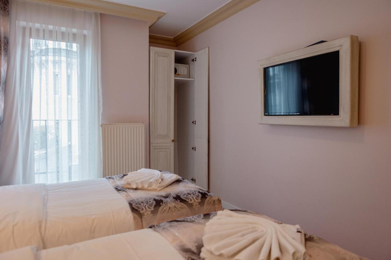 Zweibettzimmer mit eigenem Bad
