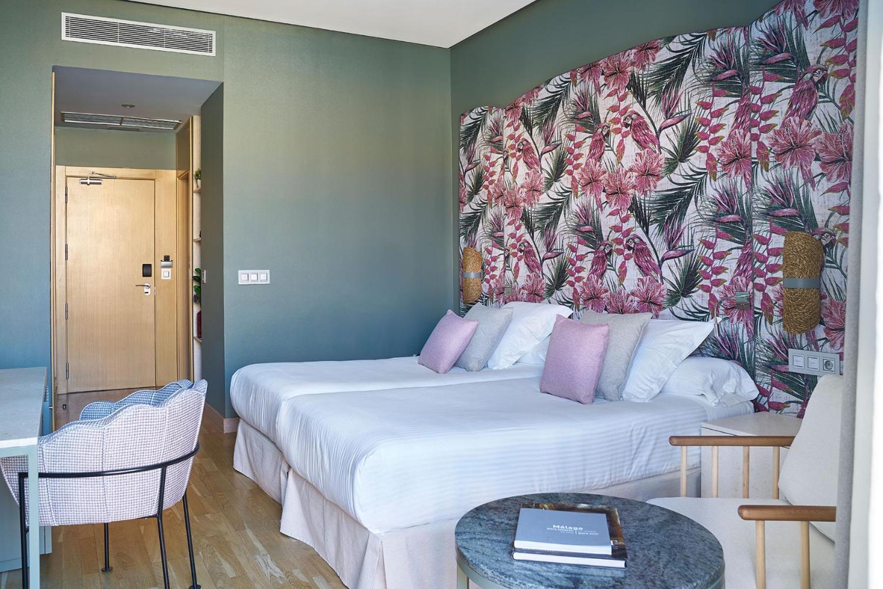 Doppelzimmer mit Balkon