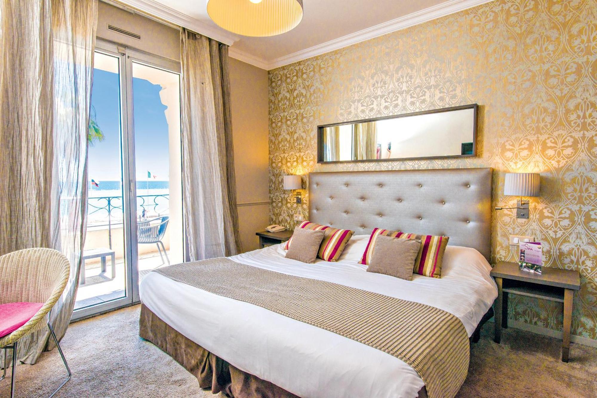 Doppelzimmer mit Terrasse und Meerblick
