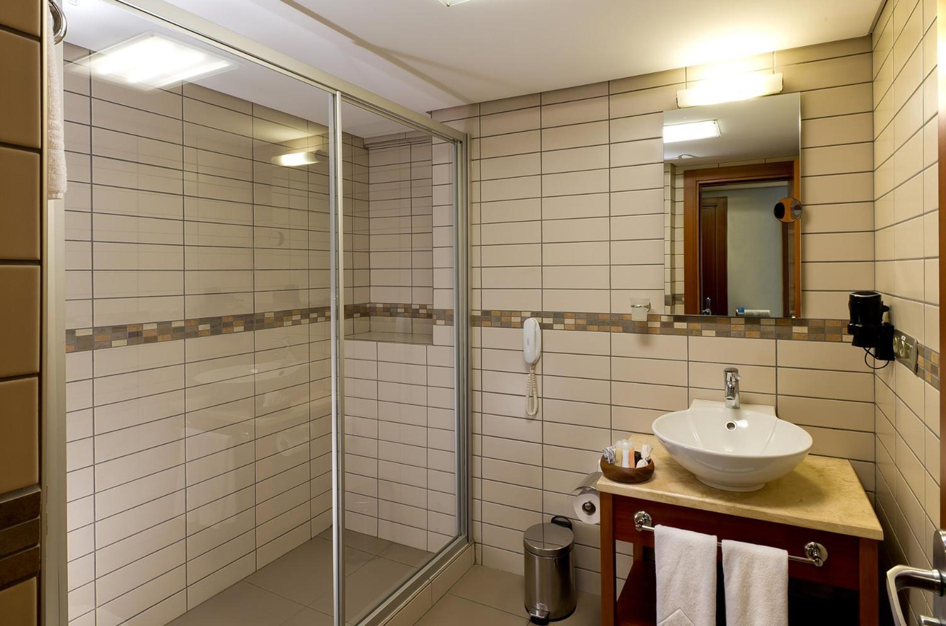 Doppel-/Zweibettzimmer mit Panoramablick