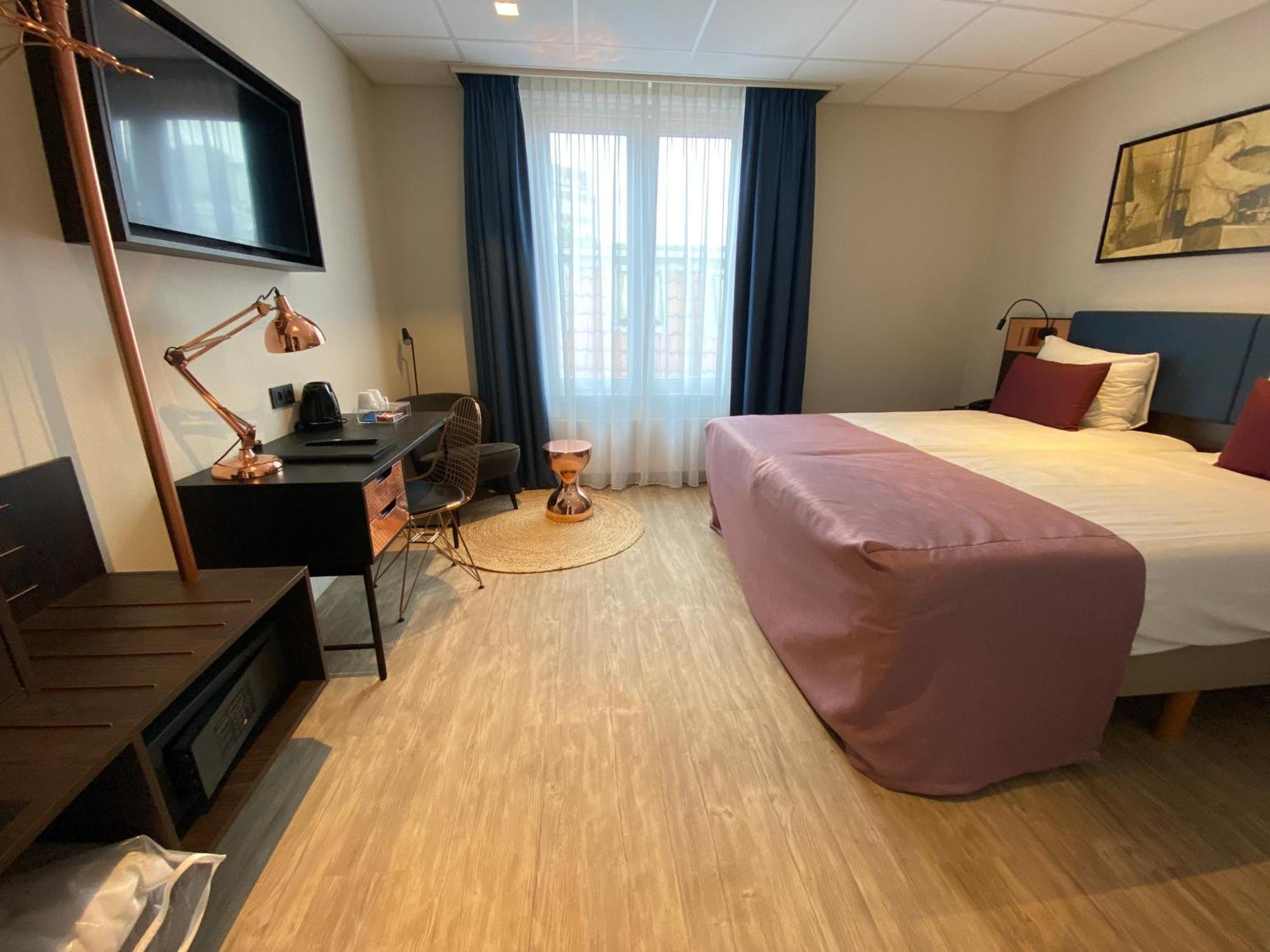 Zweibettzimmer