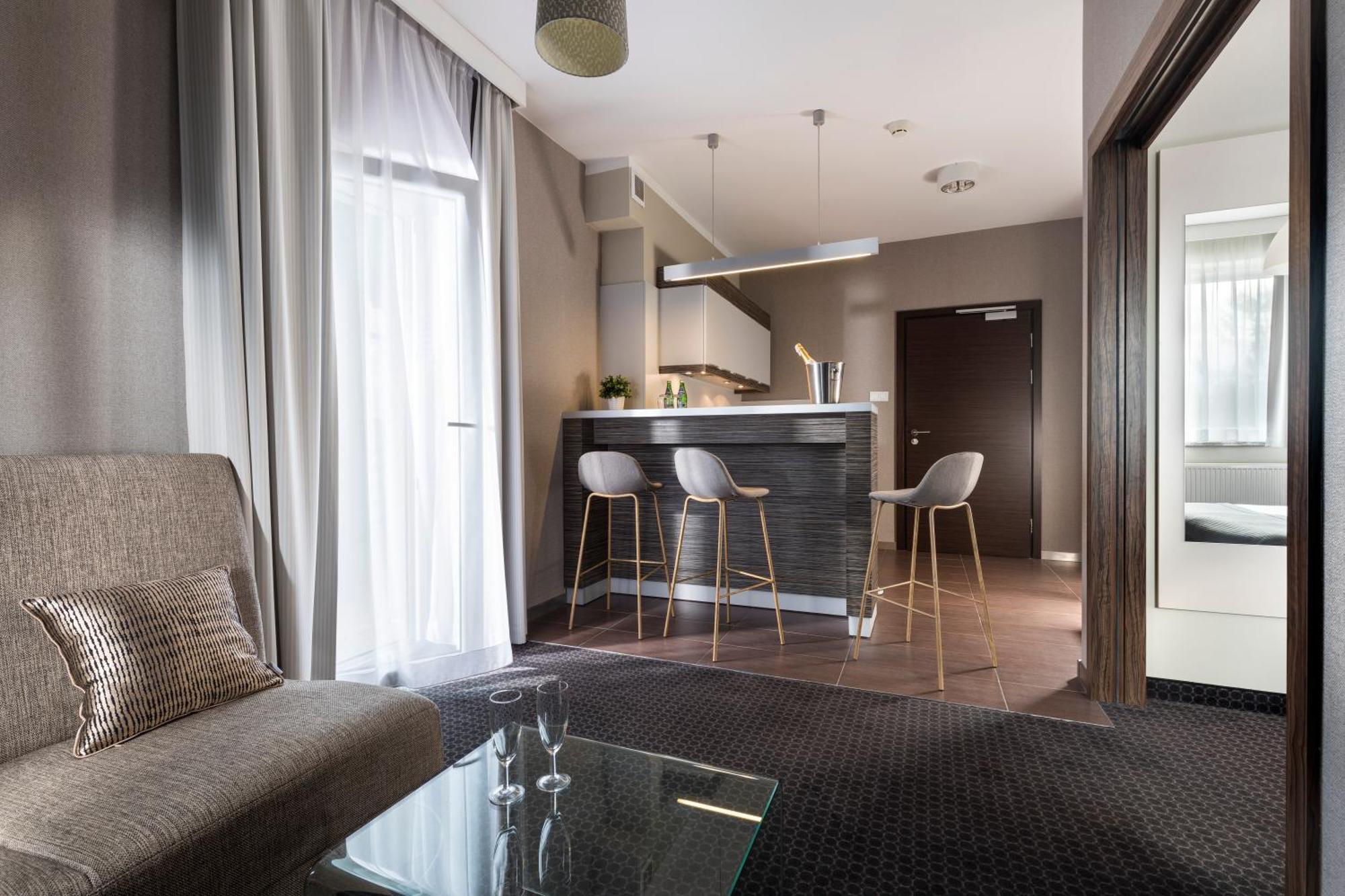 Apartment mit Balkon