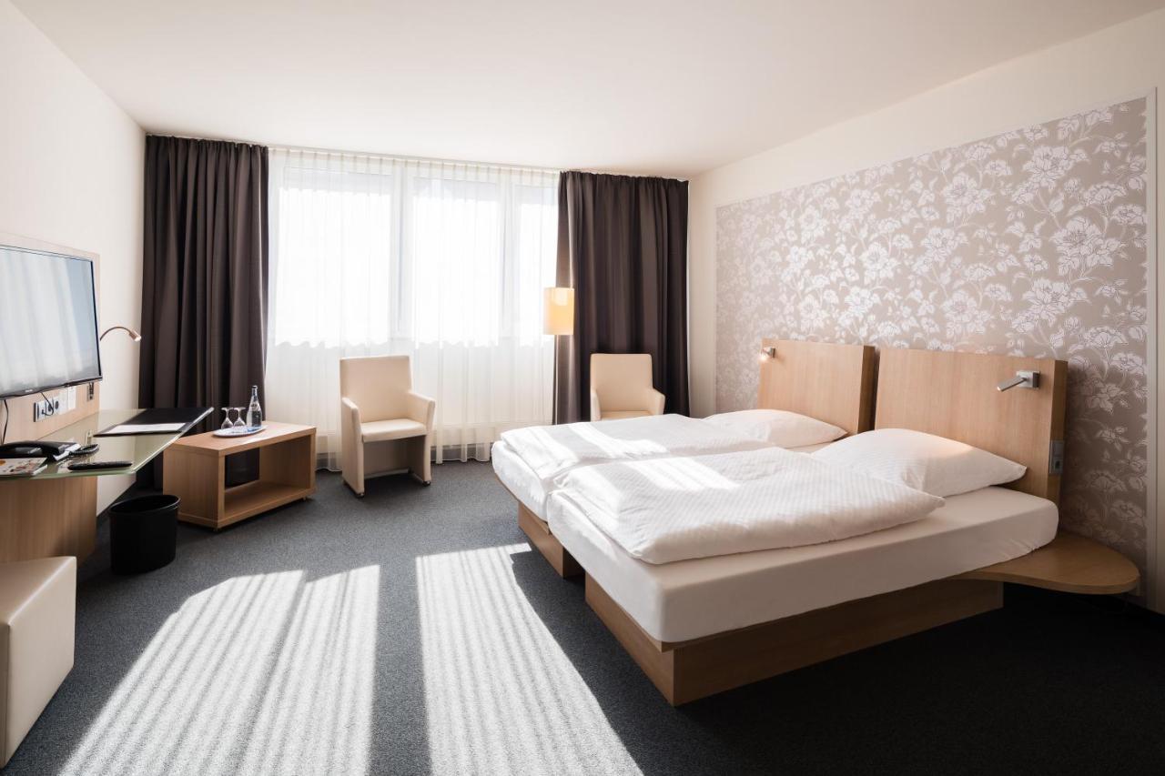 Doppelzimmer mit Blick auf den Innenhof