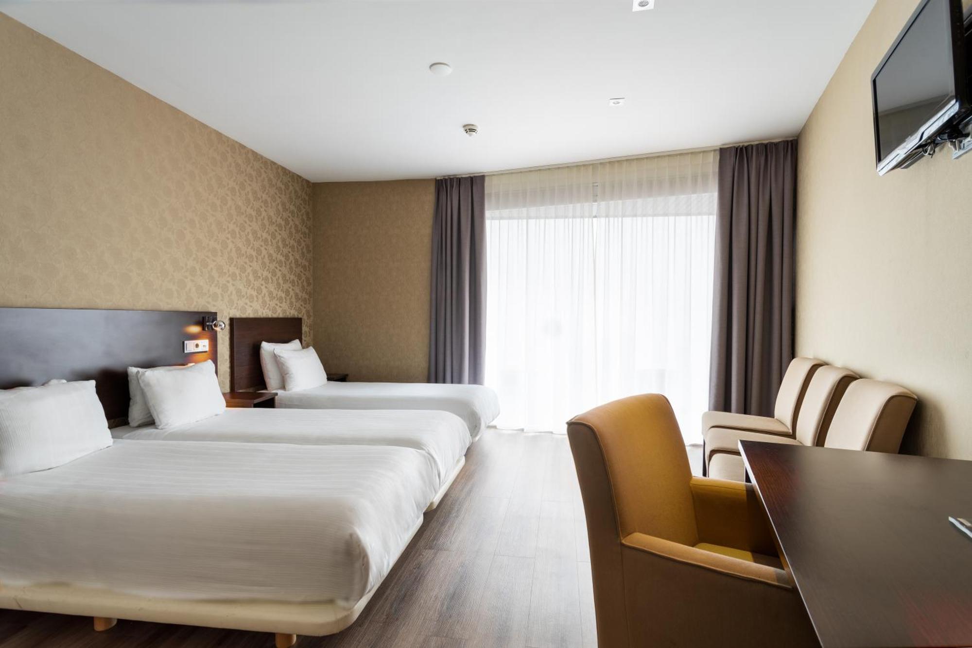 Dreibettzimmer