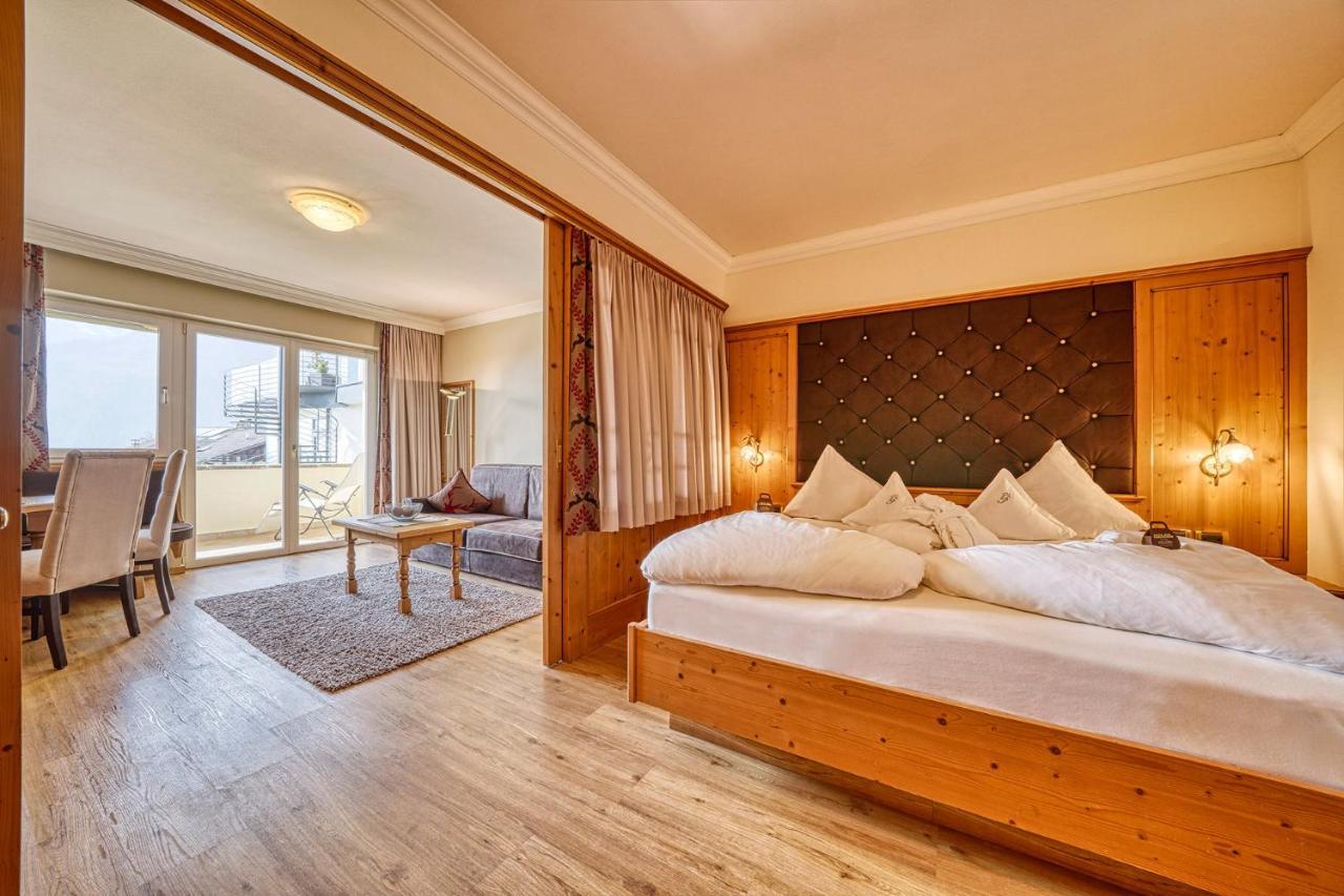 Suite mit Poolblick