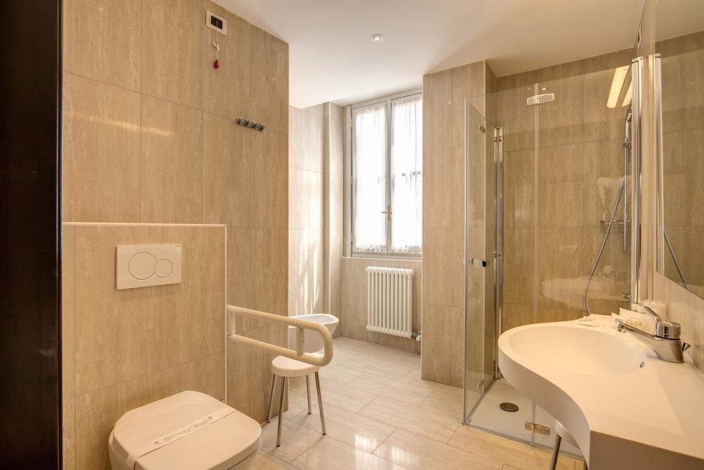 Dreibettzimmer