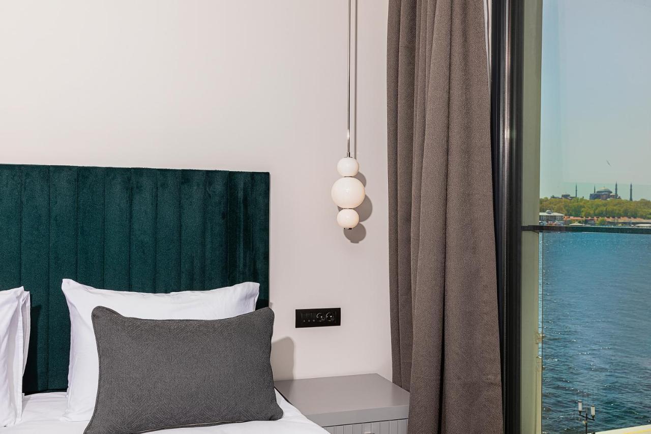 Doppelzimmer mit seitlichem Meerblick