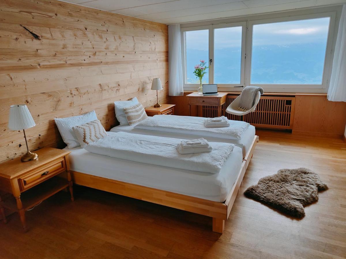 Deluxe Zimmer mit See- und Bergblick