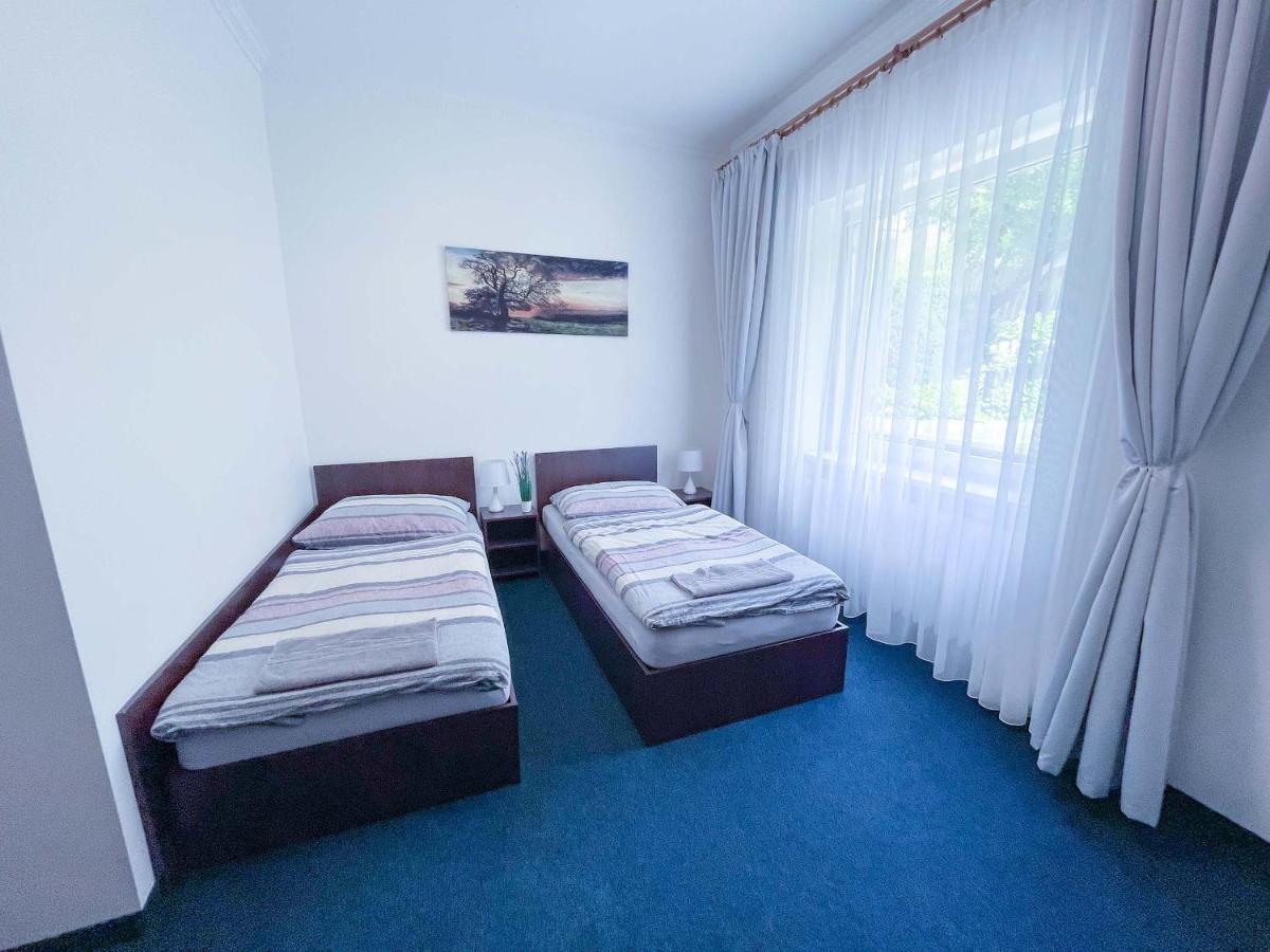 Doppelzimmer mit eigenem externen Bad