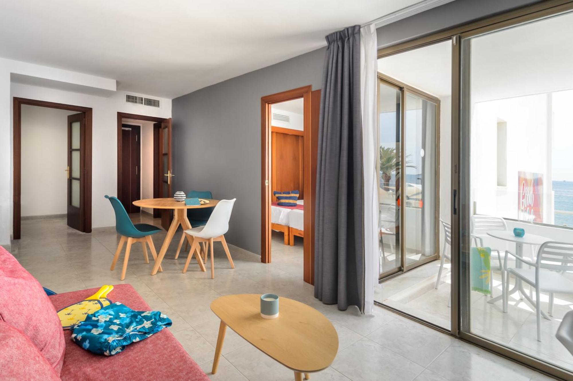 Apartment mit 1 Schlafzimmer (4 Erwachsene) und Meerblick