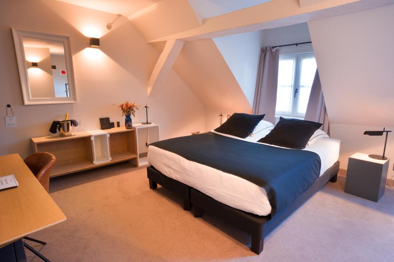 Kleines Doppel-/Zweibettzimmer