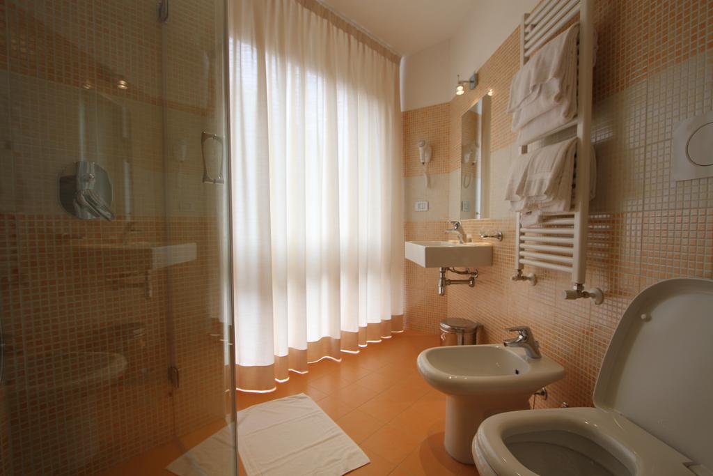 Zweibettzimmer