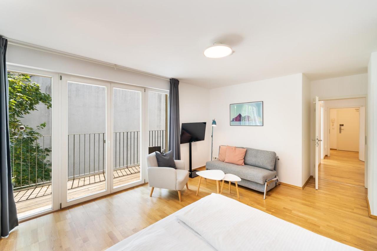 Apartment with Balcony,1251283078:JPEG