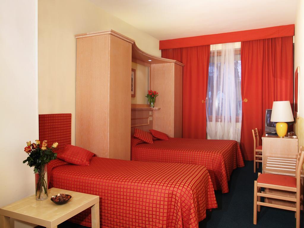 Standard Dreibettzimmer