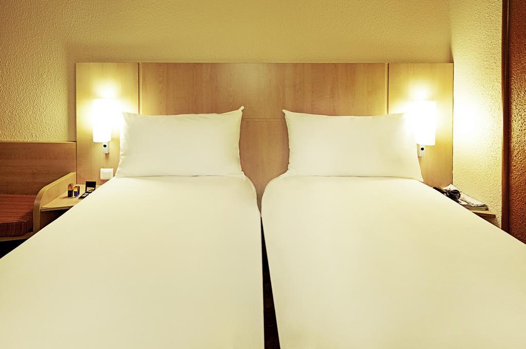 Standard Zimmer mit 2 Einzelbetten