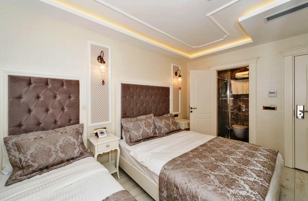 Dreibettzimmer
