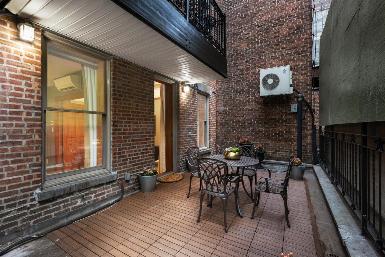 Familiensuite mit Balkon