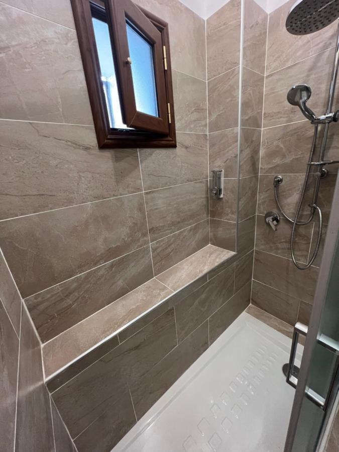 Doppelzimmer mit Zustellbett