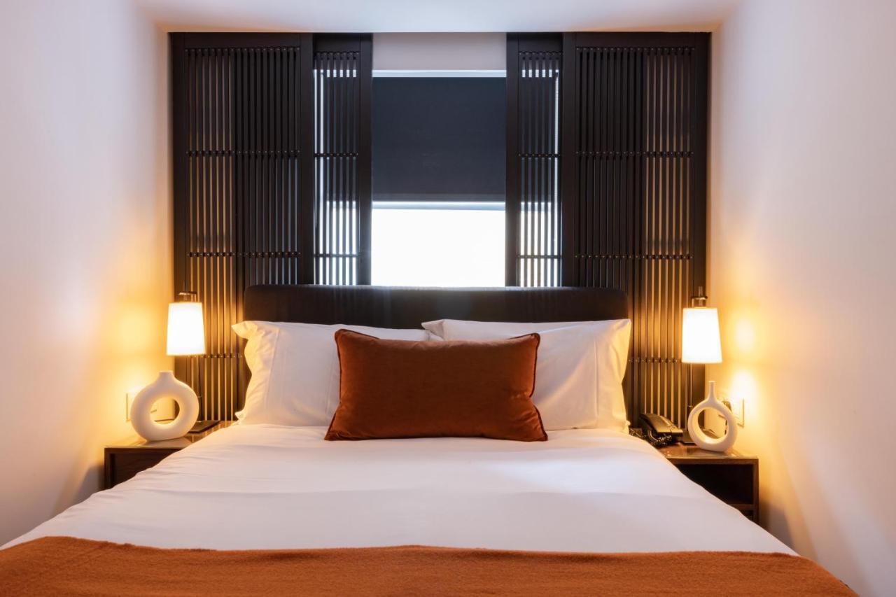 Petite Double Room,1388824784:JPEG