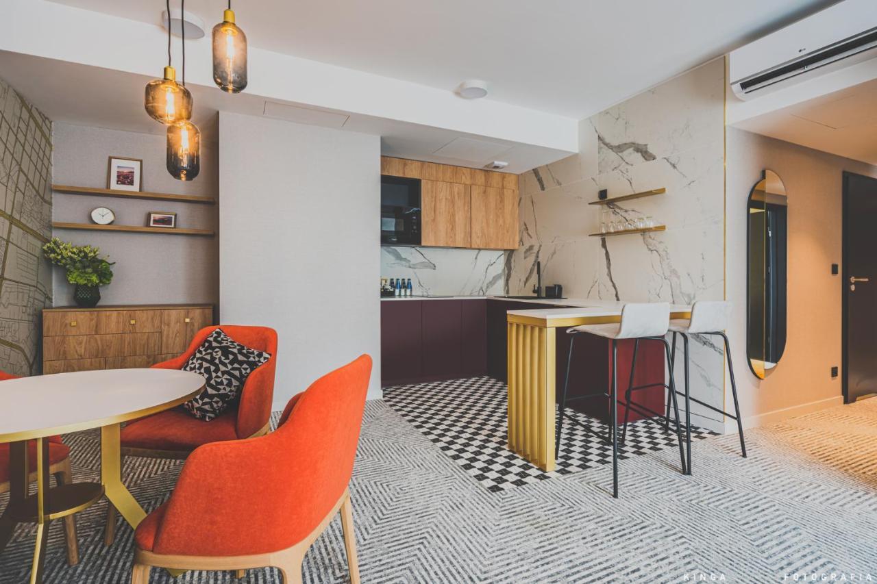 Apartment mit 1 Kingsize-Bett, 1 Schlafsofa und Balkon
