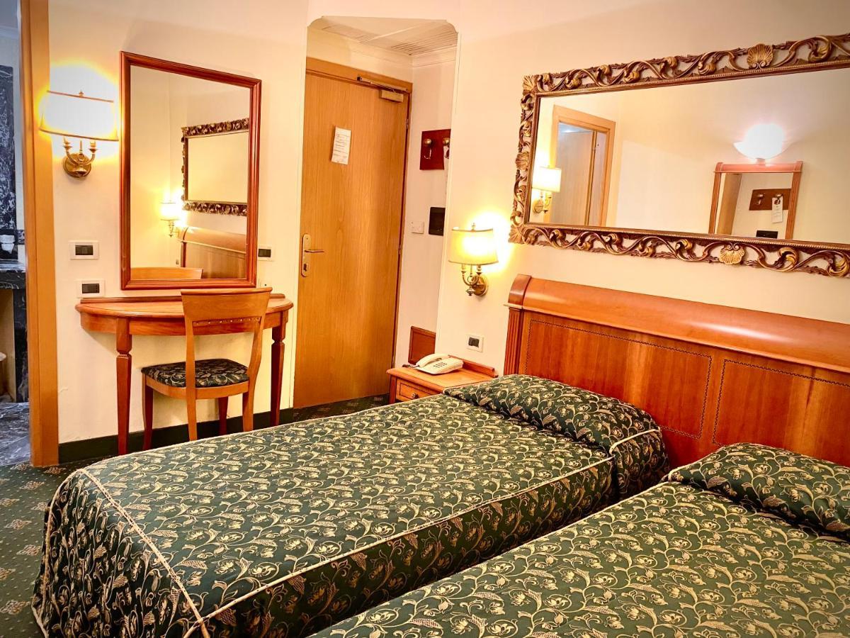 Zweibettzimmer