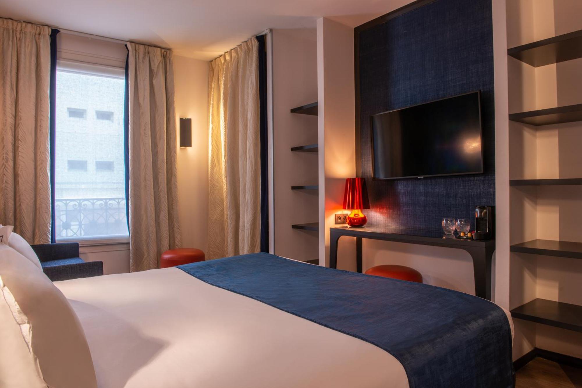 Deluxe Zimmer - Doppelbett und Schlafsofa