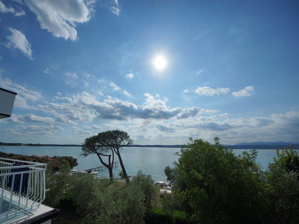 Prestige Zimmer mit Balkon und Seeblick