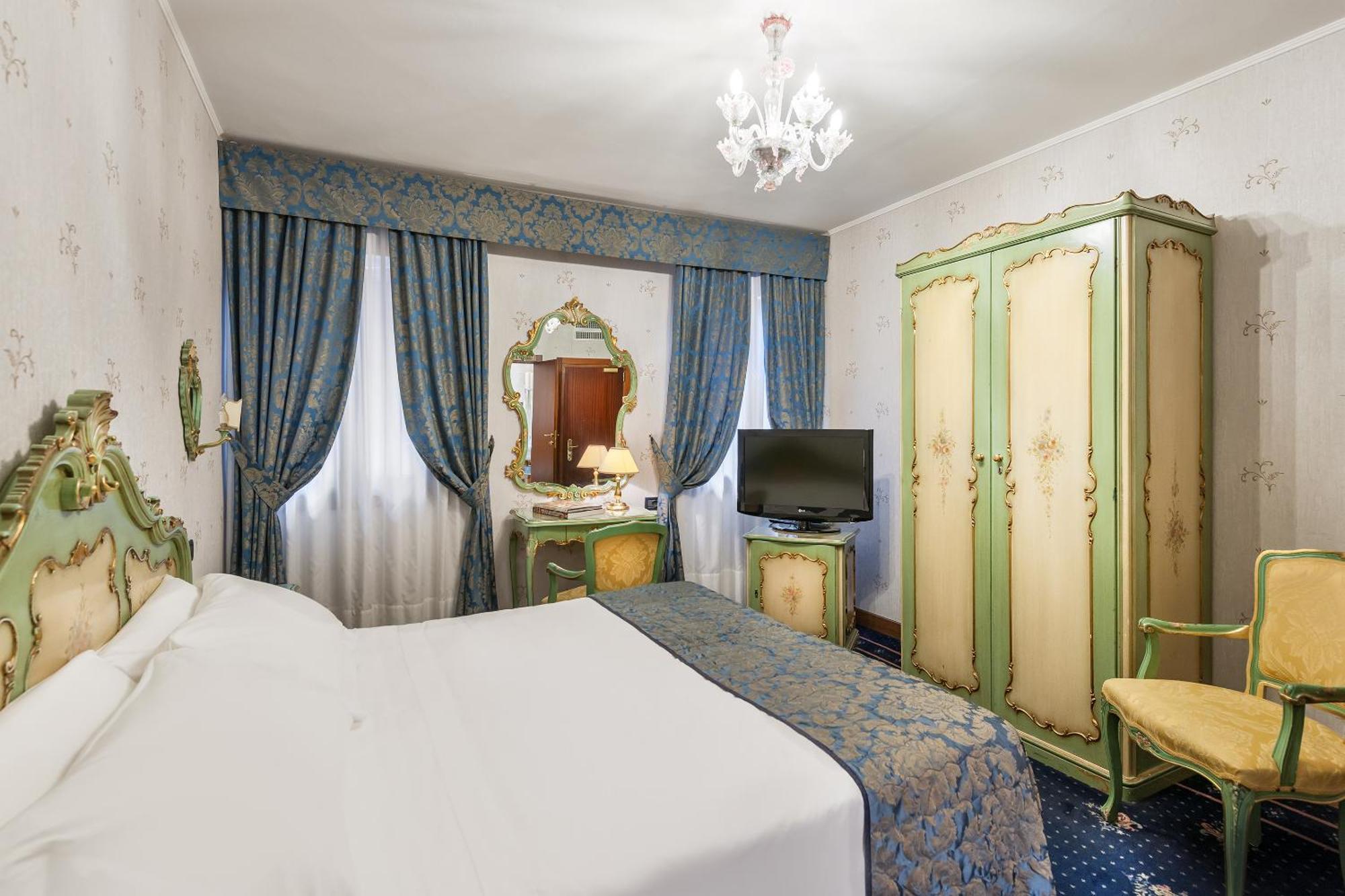 Classic Doppel- oder Zweibettzimmer