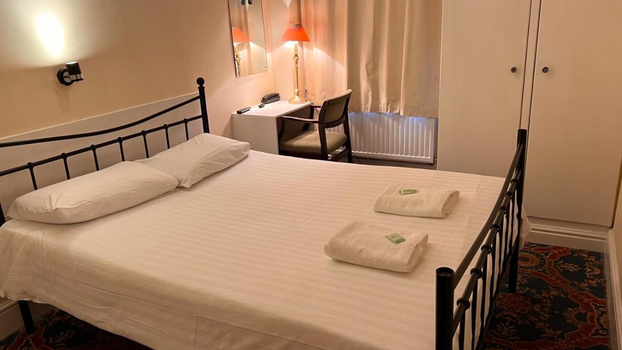 Doppelzimmer mit eigenem Bad