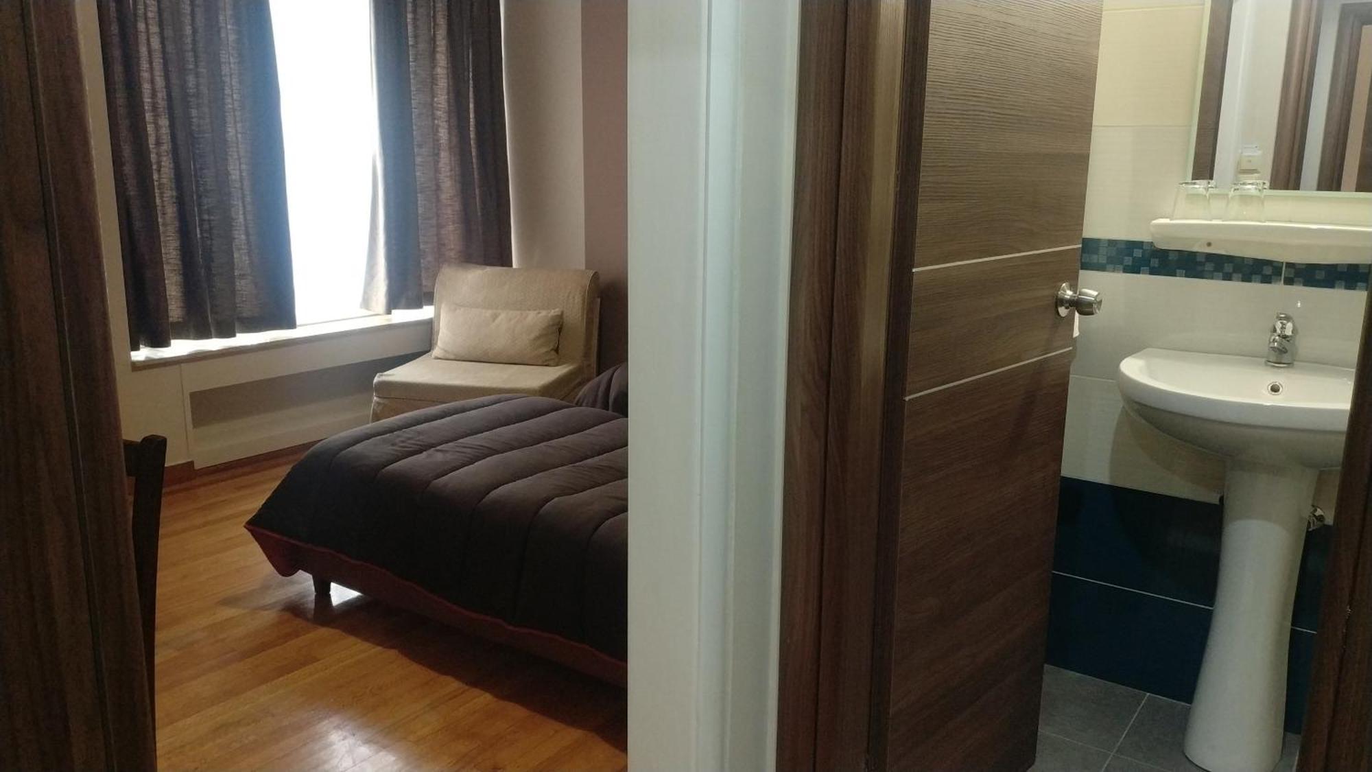 Economy Doppel-/Zweibettzimmer