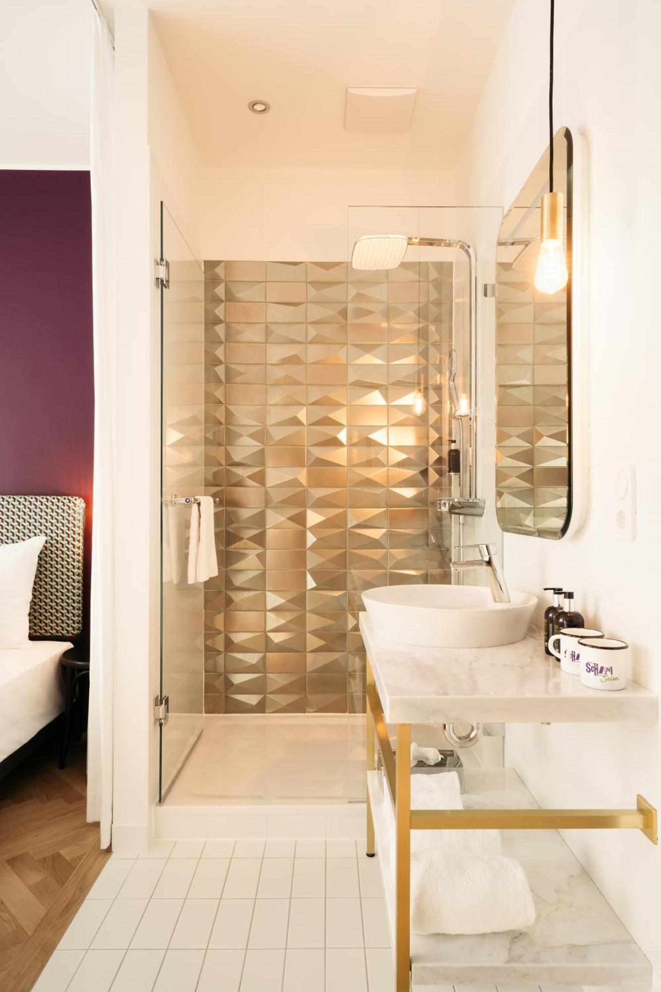 Smart Zimmer mit Stadtblick