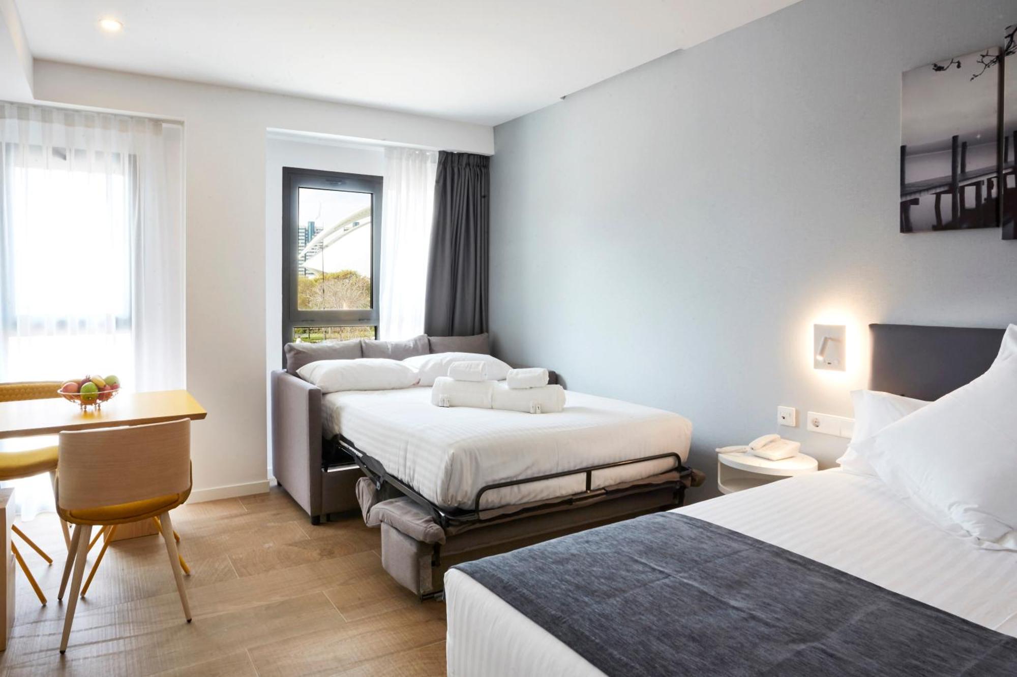Familienzimmer (2 Erwachsene + 2 Kinder)