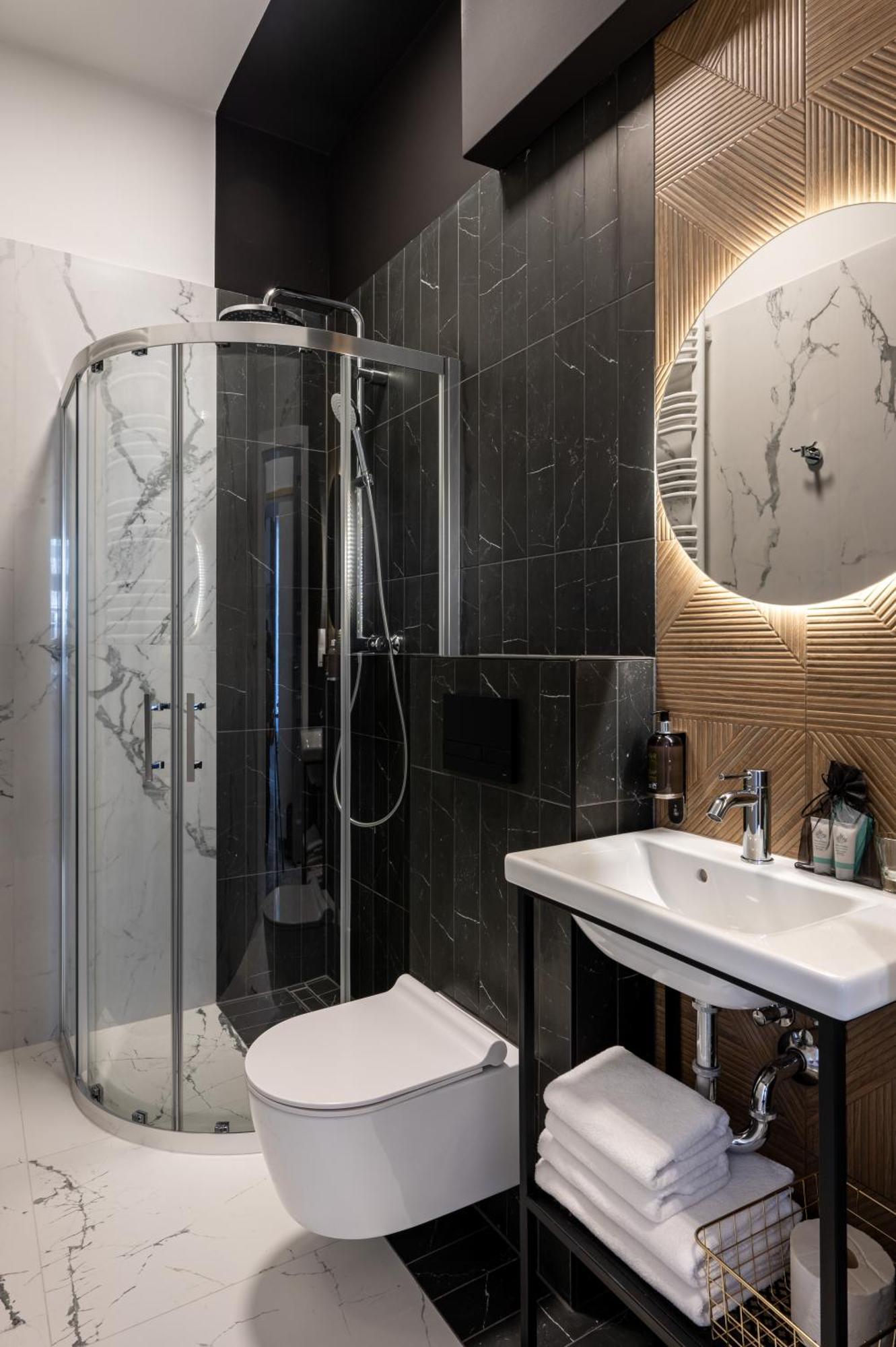 Comfort Apartment mit Balkon