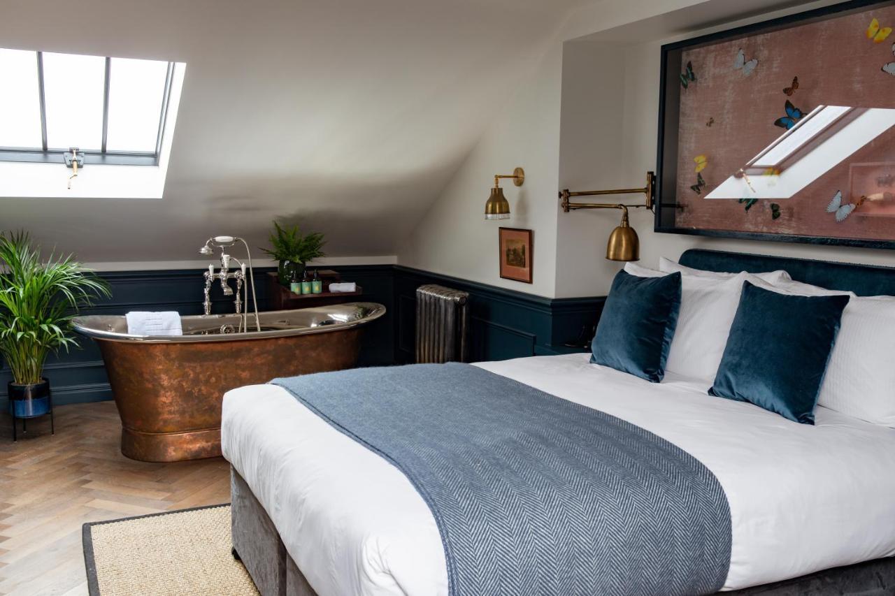 Superior Zimmer mit Kingsize-Bett