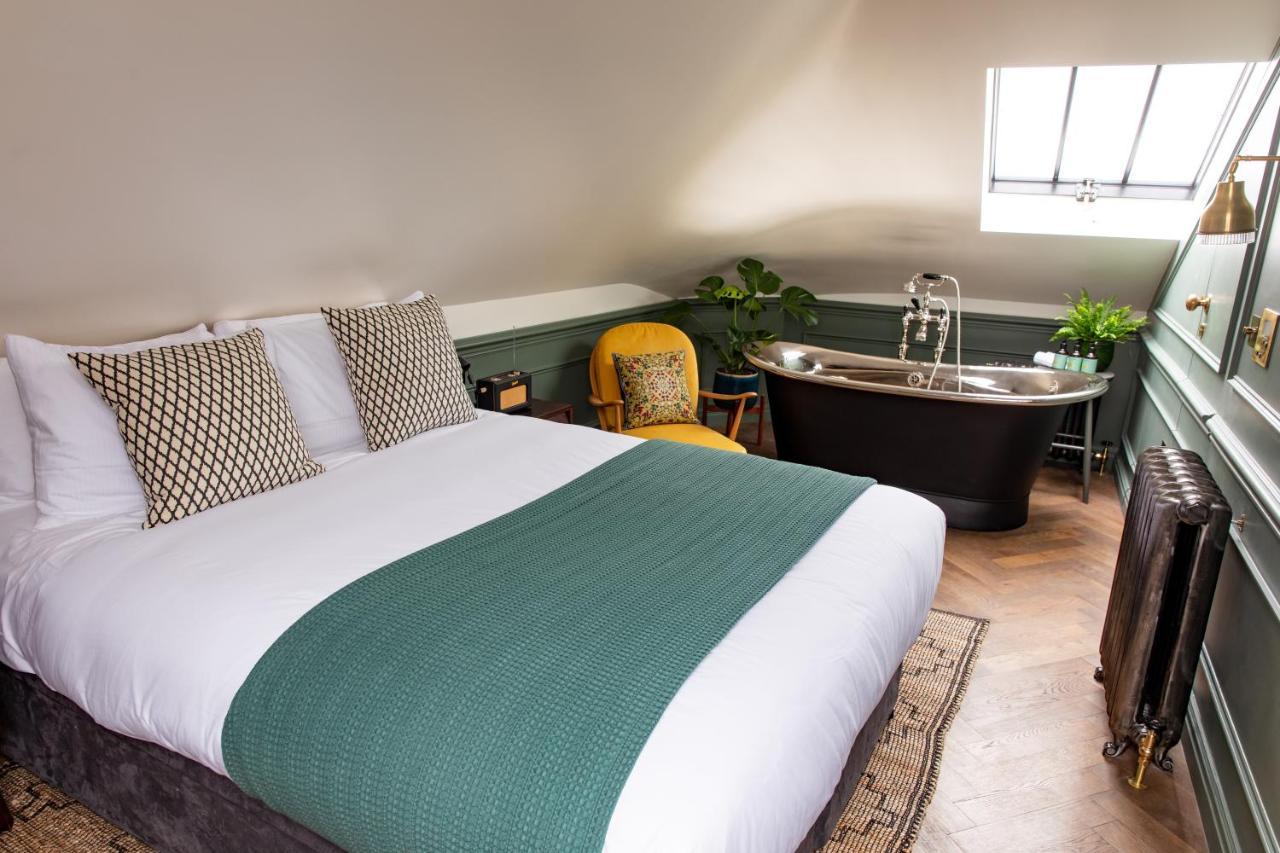 Superior Zimmer mit Kingsize-Bett