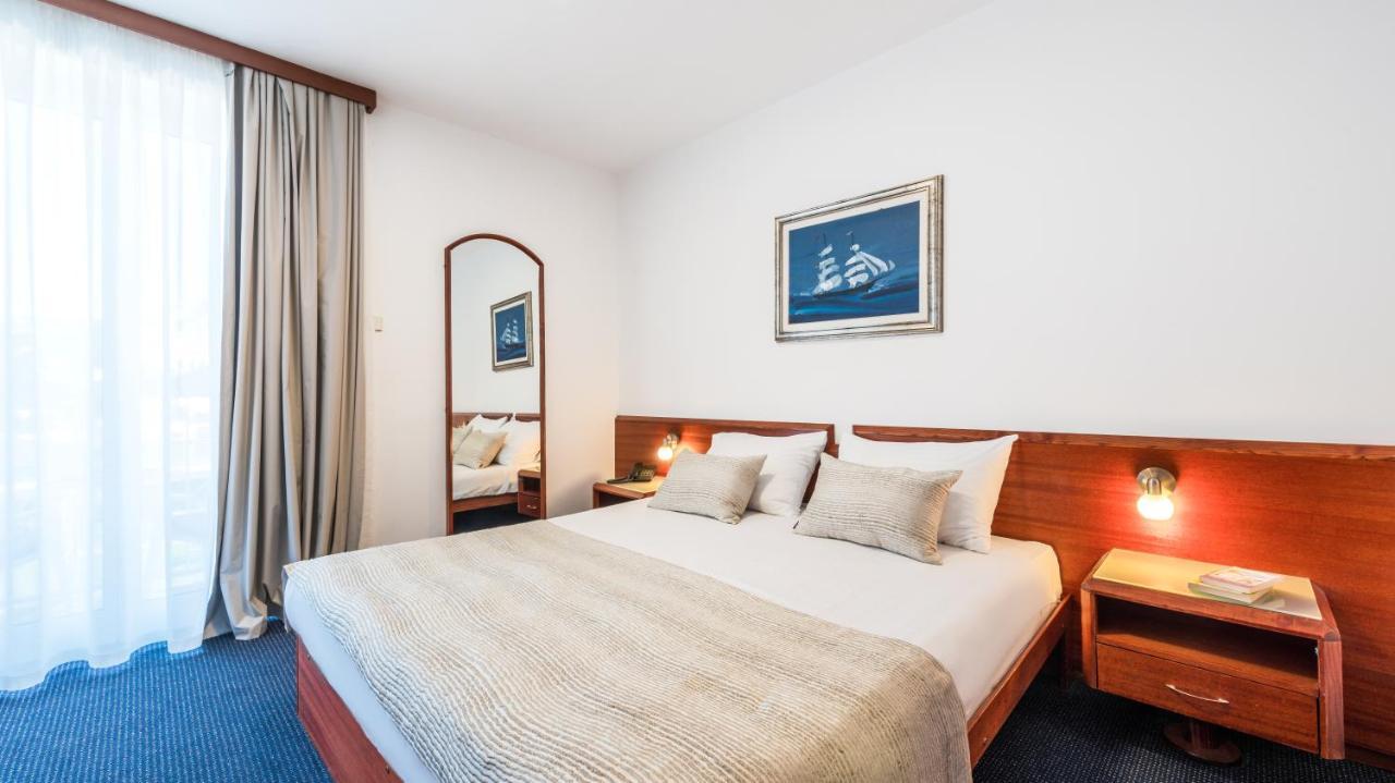 Economy Doppel-/Zweibettzimmer