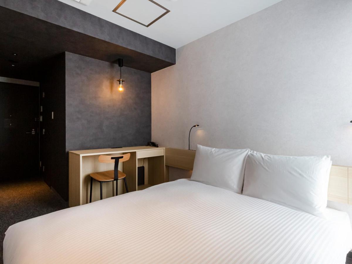 Double Room,1297356262:JPEG