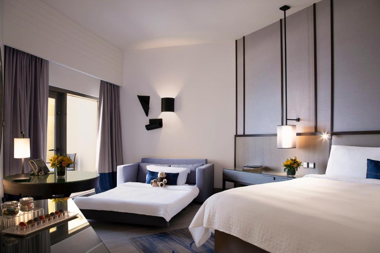 Familienzimmer mit Kingsize-Bett, Balkon und Meerblick