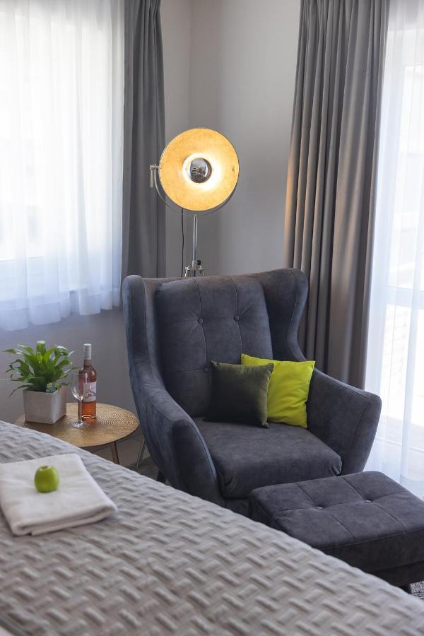 Comfort Ferienwohnung A für 2 Personen mit Küchenzeile und Balkon oder Terrasse