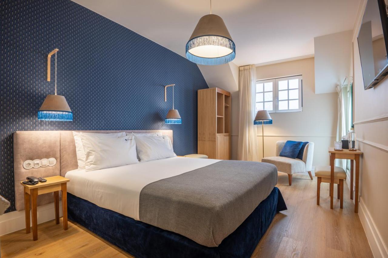 Doppelzimmer mit Blick zur Innenseite