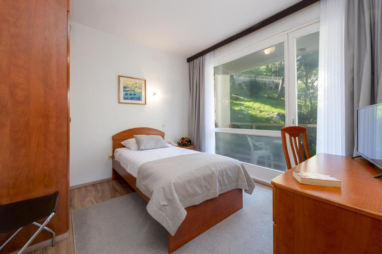 Standard Einzelzimmer mit Balkon