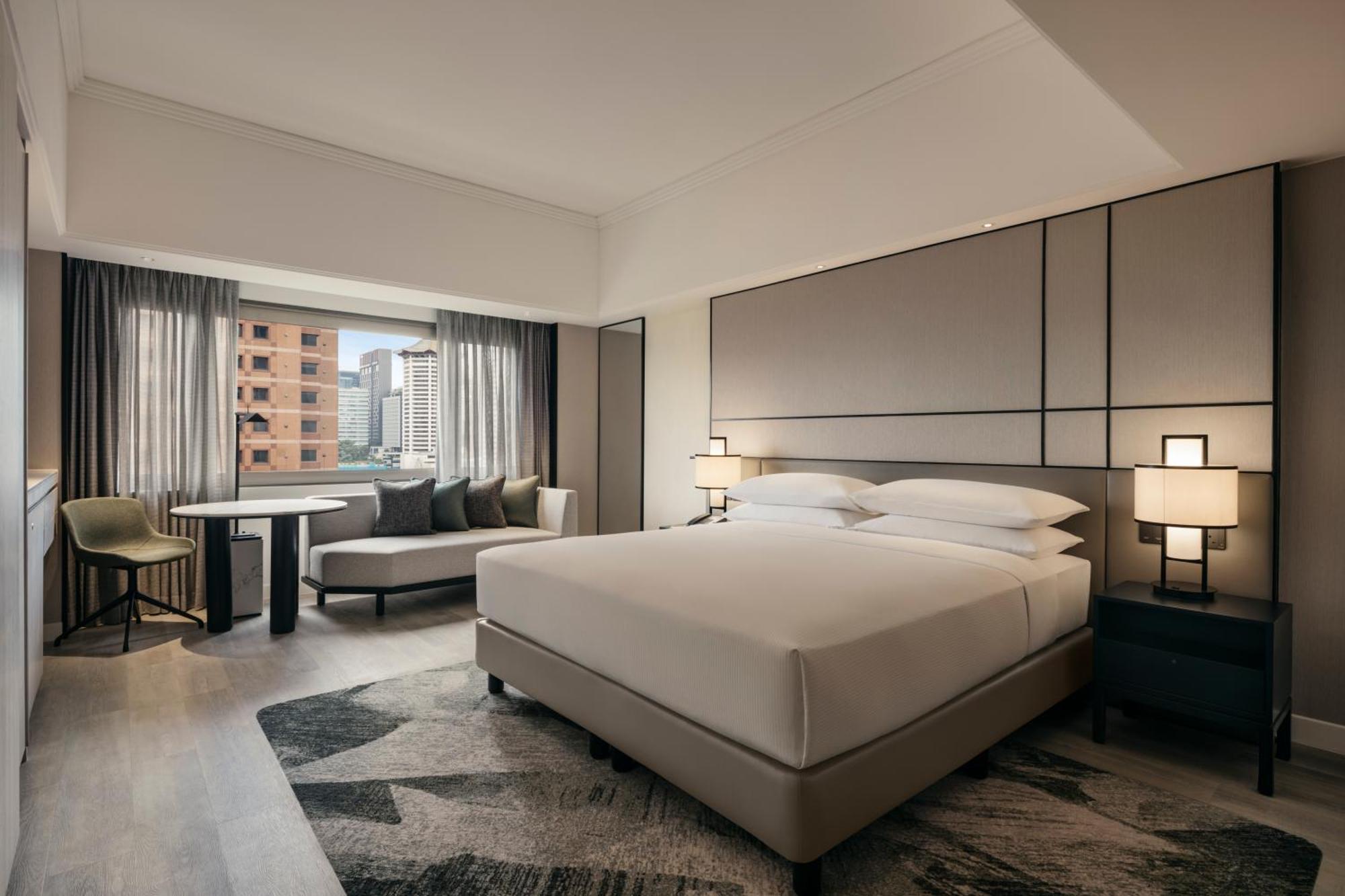 Deluxe Zimmer mit Kingsize-Bett