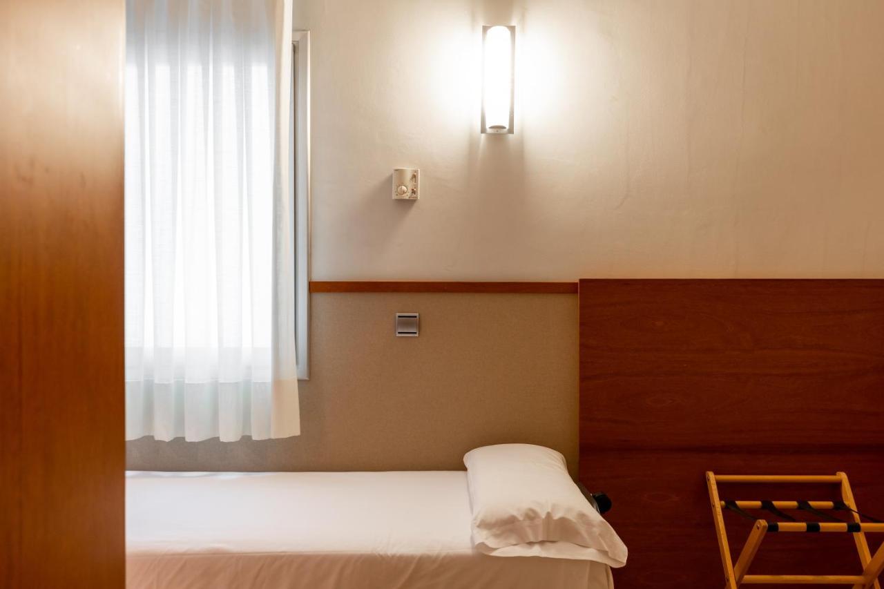 Doppelzimmer mit Zustellbett