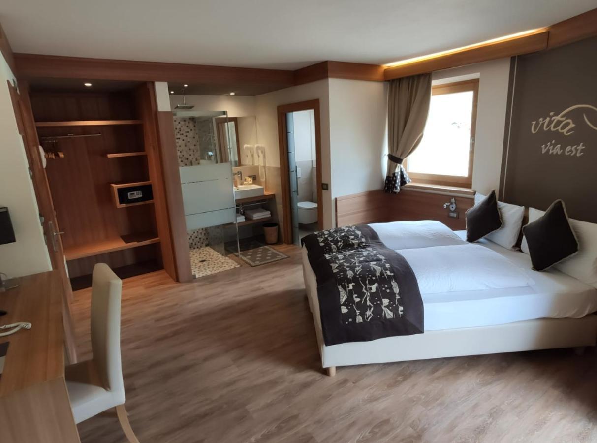 Großes Doppelzimmer