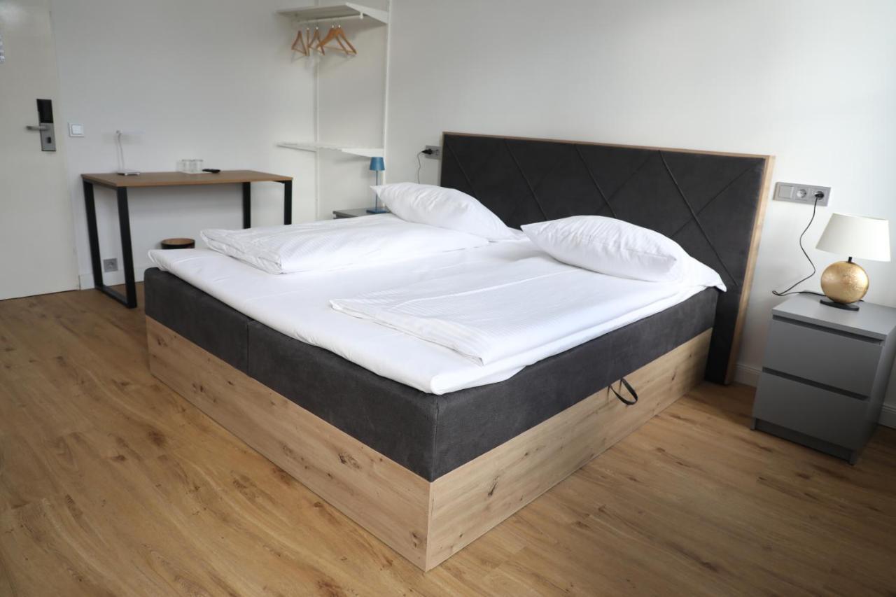 Standard Double Room,1345904099:JPEG